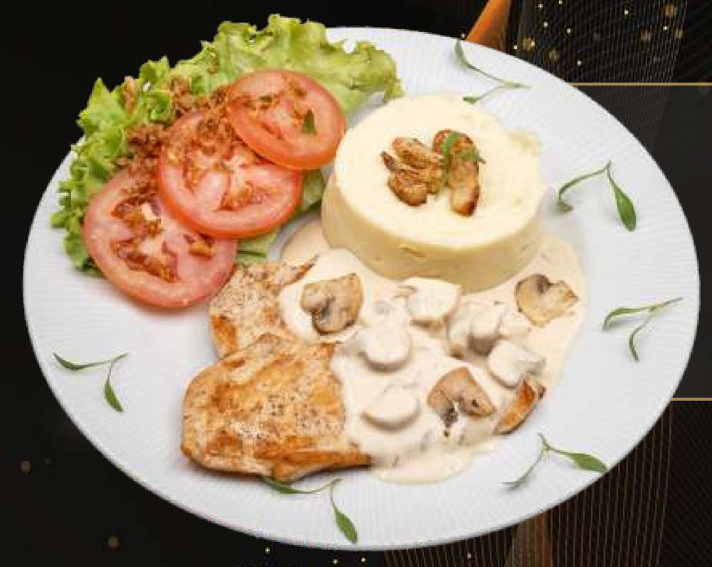 Frango com Molho de Cogumelos